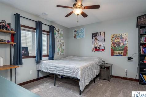 2232 Coventry Lane North Mankato MN 56003