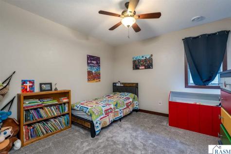 2232 Coventry Lane North Mankato MN 56003