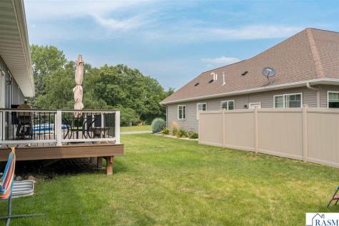2232 Coventry Lane North Mankato MN 56003