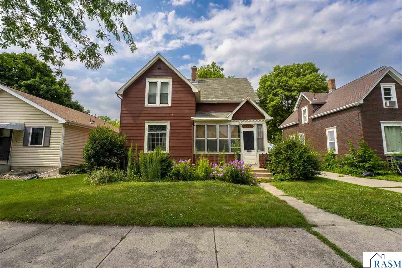 422 Van Brunt Street Mankato MN 56001