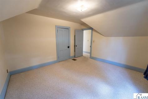 422 Van Brunt Street Mankato MN 56001