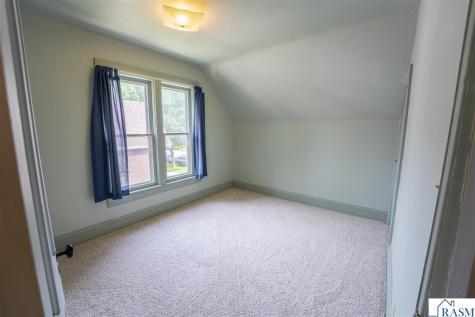 422 Van Brunt Street Mankato MN 56001