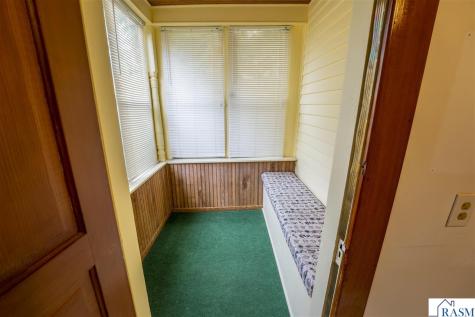 422 Van Brunt Street Mankato MN 56001
