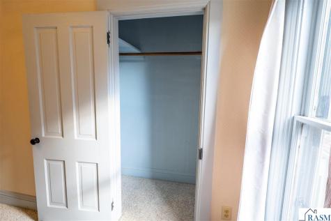 422 Van Brunt Street Mankato MN 56001