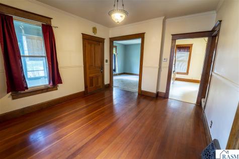 422 Van Brunt Street Mankato MN 56001