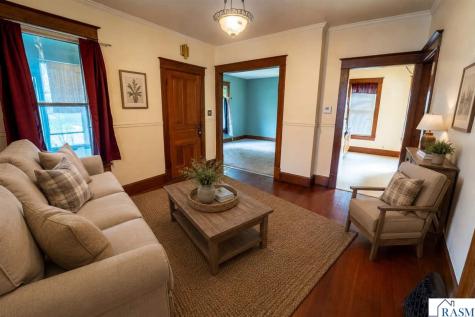 422 Van Brunt Street Mankato MN 56001