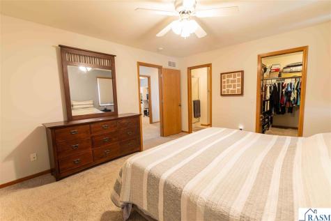 117 Sawgrass Court Mankato MN 56001