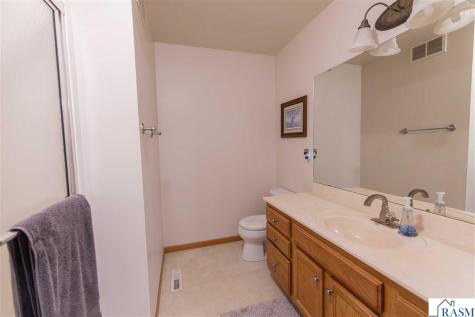 117 Sawgrass Court Mankato MN 56001