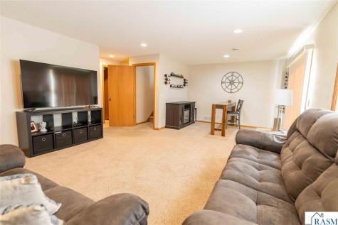 117 Sawgrass Court Mankato MN 56001