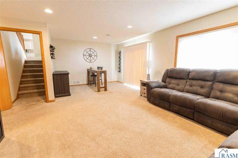 117 Sawgrass Court Mankato MN 56001