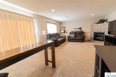 117 Sawgrass Court Mankato MN 56001