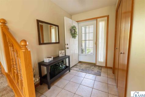 117 Sawgrass Court Mankato MN 56001