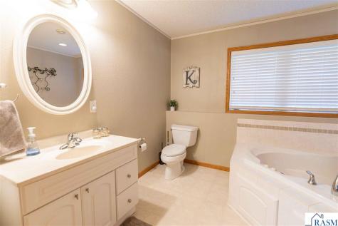 117 Sawgrass Court Mankato MN 56001