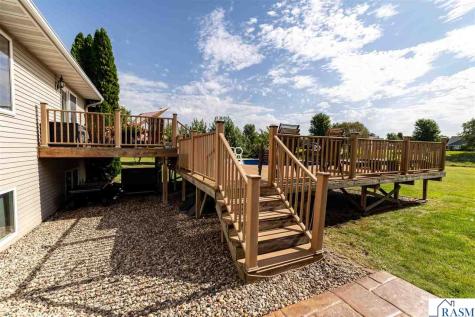117 Sawgrass Court Mankato MN 56001