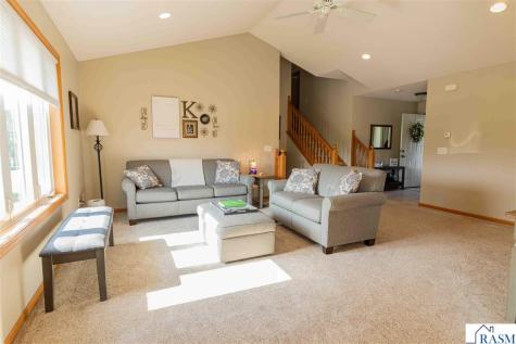 117 Sawgrass Court Mankato MN 56001