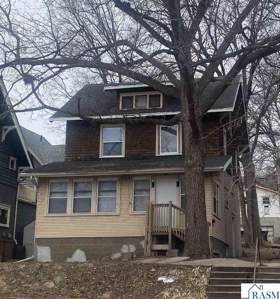 109 S 4th Street Mankato MN 56001