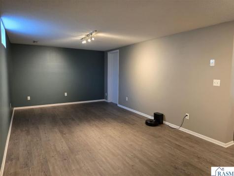 301 Elm Street NE Sleepy Eye MN 56085