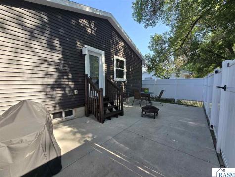 301 Elm Street NE Sleepy Eye MN 56085