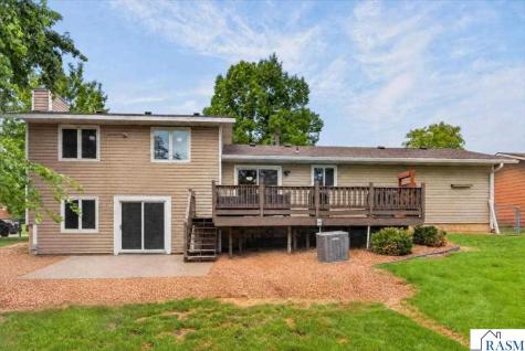 2575 Lamada Place Owatonna MN 55060