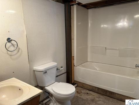 105 6th Street Cleveland MN 56017