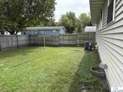 105 6th Street Cleveland MN 56017