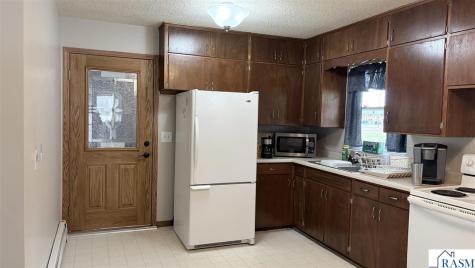 105 6th Street Cleveland MN 56017
