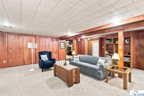 1828 NW 16th Street Faribault MN 55021