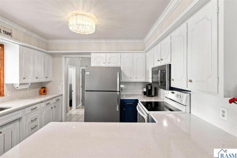 1828 NW 16th Street Faribault MN 55021