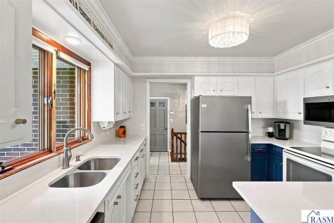 1828 NW 16th Street Faribault MN 55021