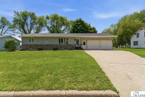 122 E Martin Street Lewisville MN 56060