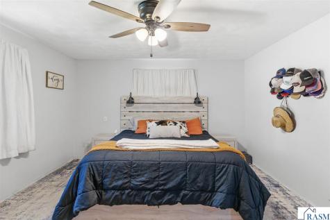 122 E Martin Street Lewisville MN 56060