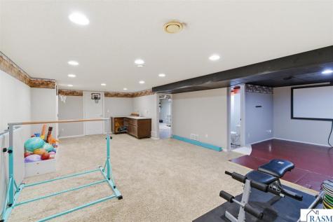 122 E Martin Street Lewisville MN 56060