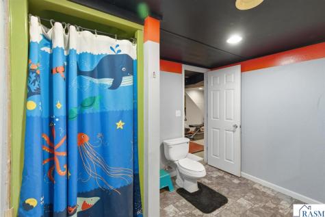122 E Martin Street Lewisville MN 56060