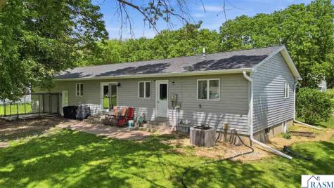 122 E Martin Street Lewisville MN 56060