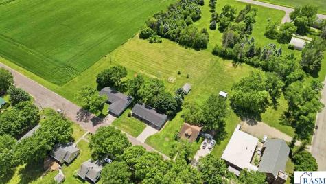122 E Martin Street Lewisville MN 56060