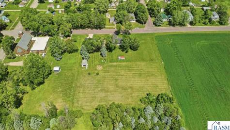 122 E Martin Street Lewisville MN 56060