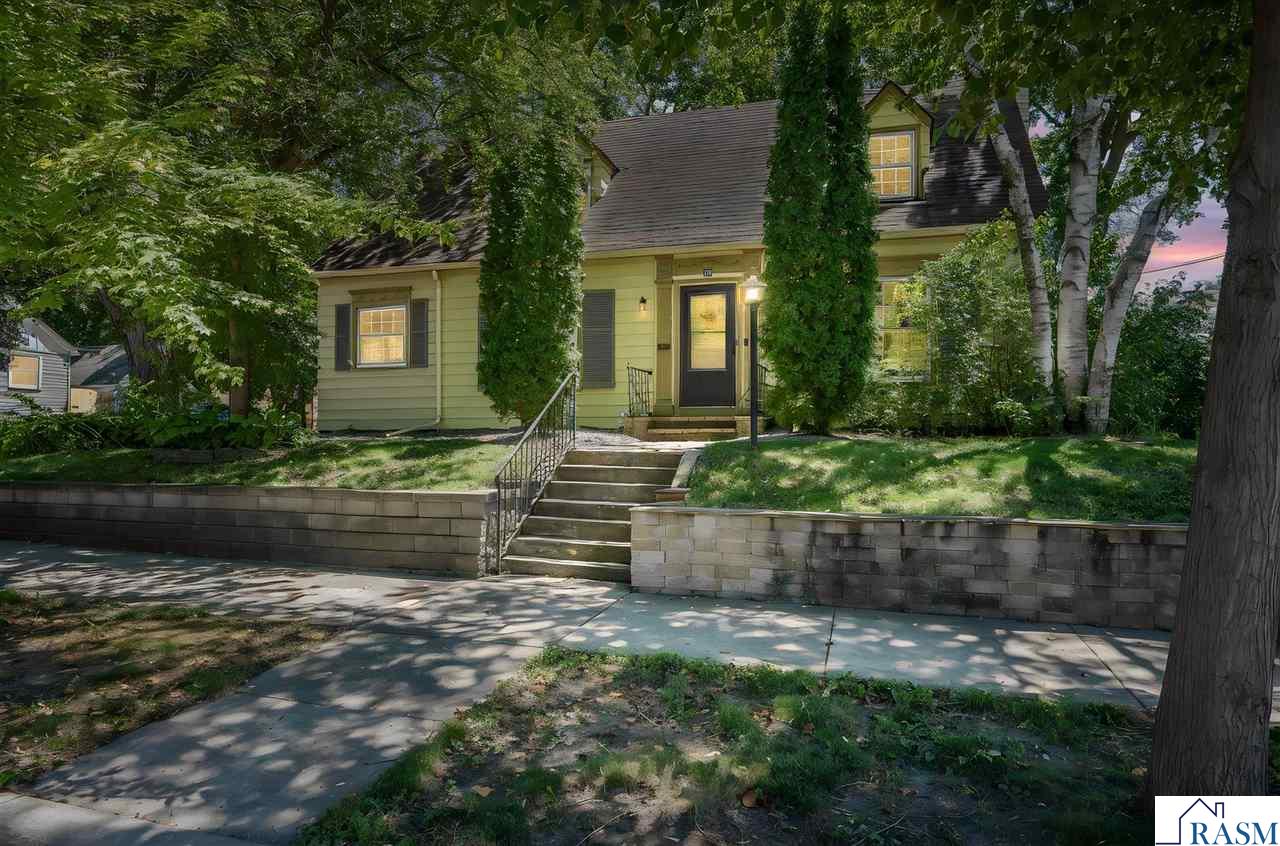 115 Bradley Street Mankato MN 56001