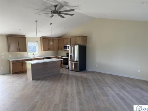 14 Village Lane New Ulm MN 56073