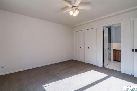 2230-2228/ W Dream Drive North Mankato MN 56003