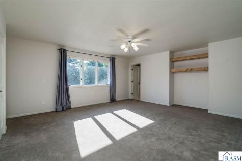 2230-2228/ W Dream Drive North Mankato MN 56003