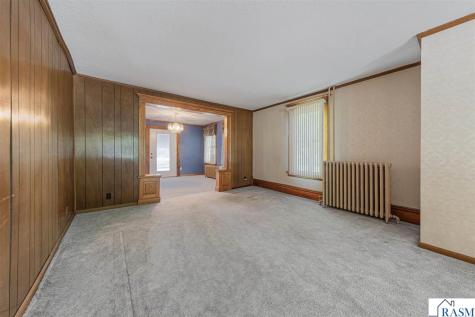 112 S 4th Street Gaylord MN 55334