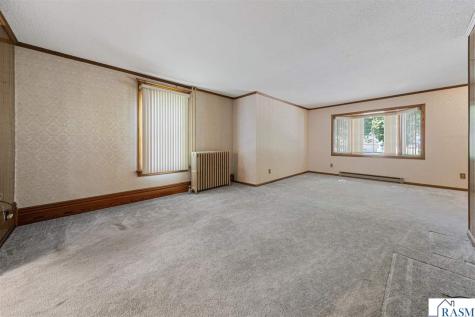 112 S 4th Street Gaylord MN 55334