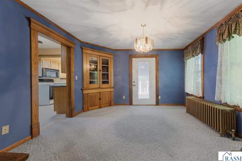 112 S 4th Street Gaylord MN 55334