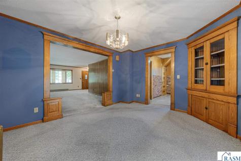 112 S 4th Street Gaylord MN 55334