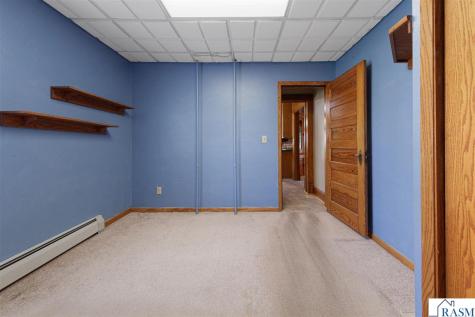 112 S 4th Street Gaylord MN 55334