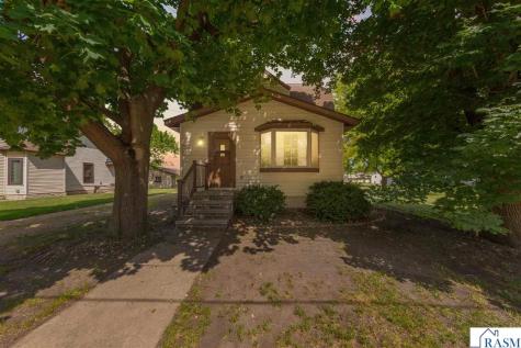 112 S 4th Street Gaylord MN 55334