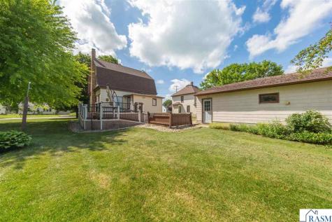 112 S 4th Street Gaylord MN 55334