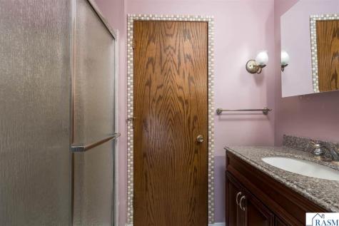 7044 Da Mar Estate St. Peter MN 56082