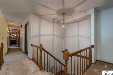 7044 Da Mar Estate St. Peter MN 56082