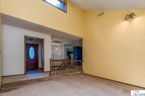 7044 Da Mar Estate St. Peter MN 56082